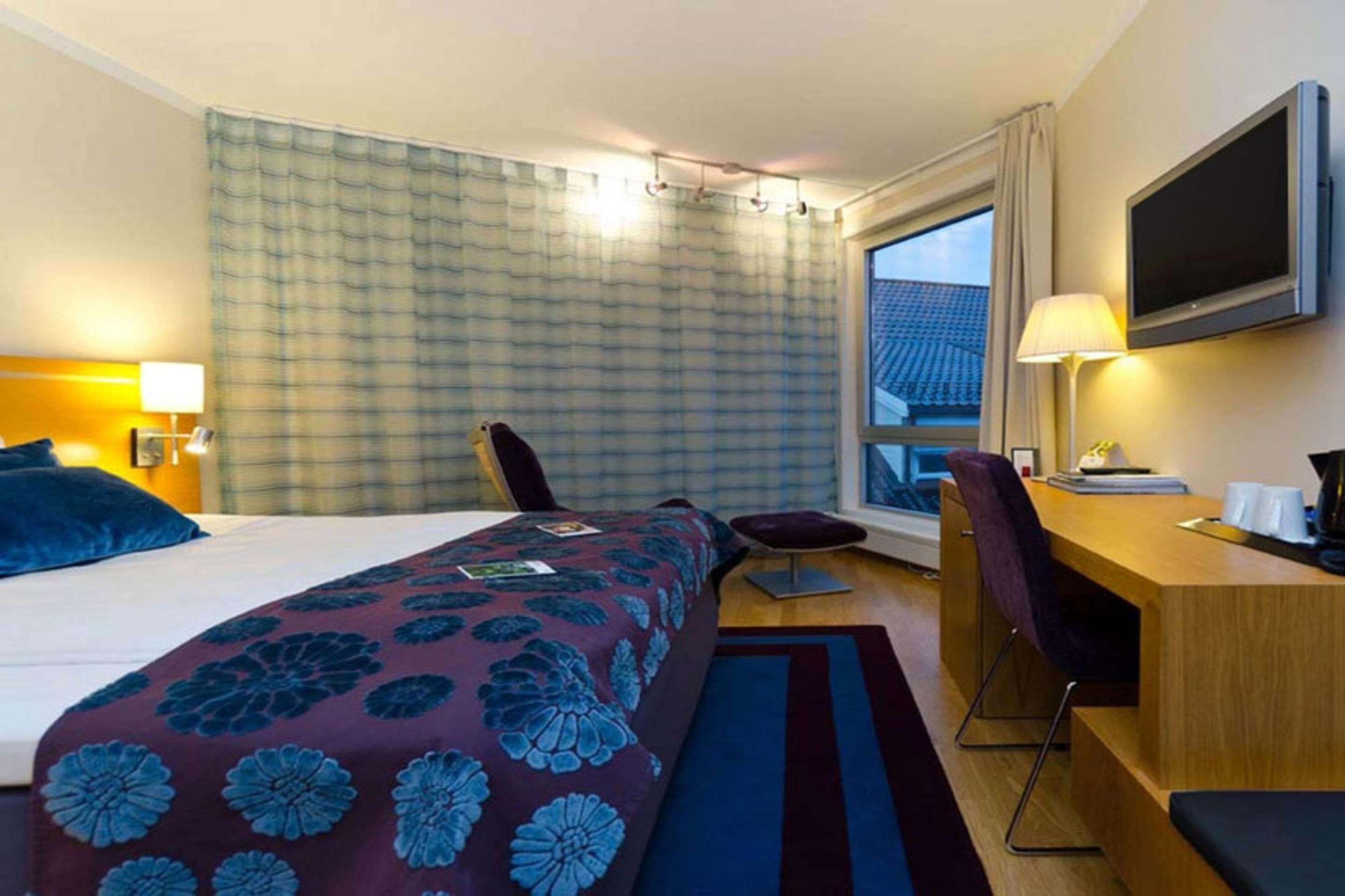 Clarion Hotel Tyholmen Arendal Exterior photo
