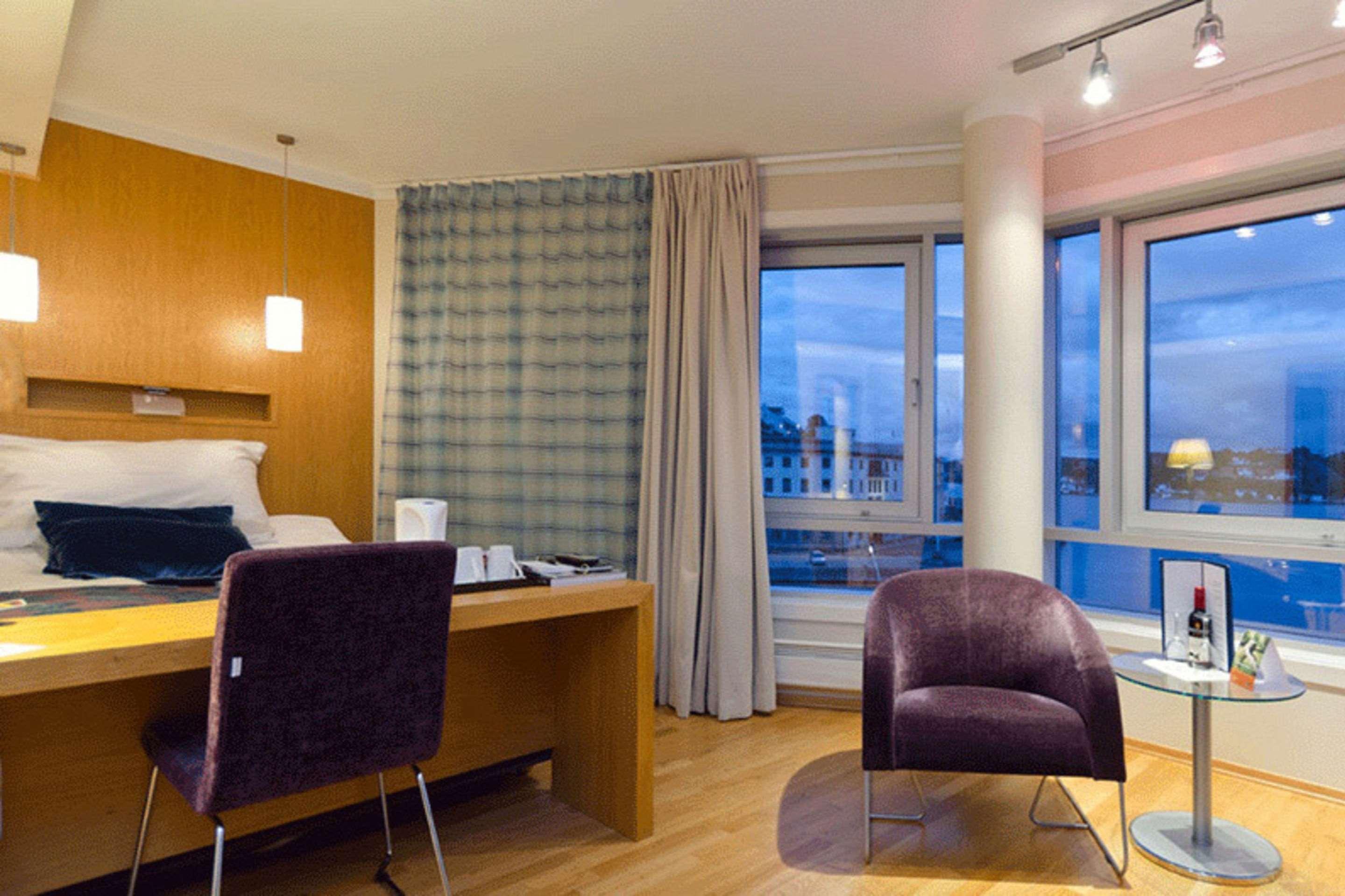 Clarion Hotel Tyholmen Arendal Exterior photo