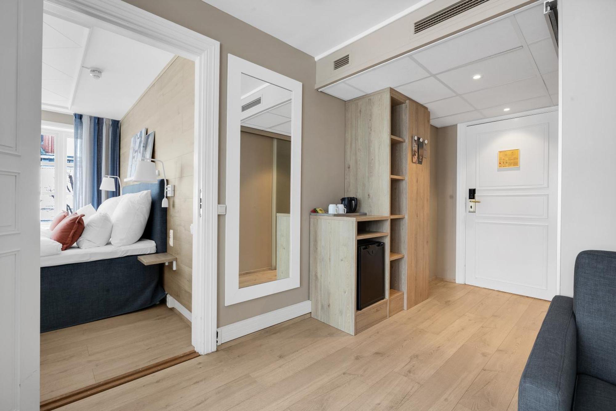Clarion Hotel Tyholmen Arendal Exterior photo