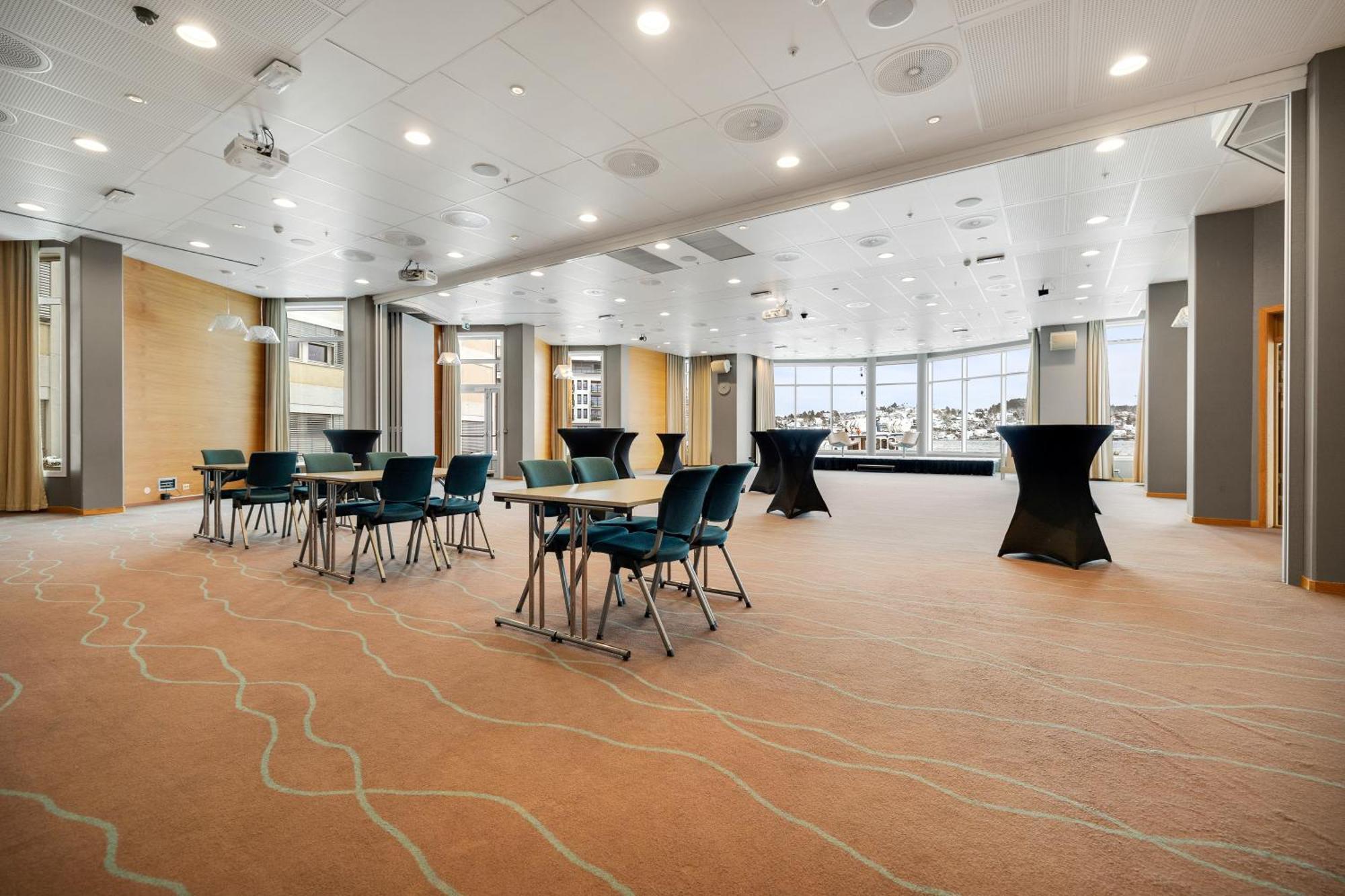 Clarion Hotel Tyholmen Arendal Exterior photo